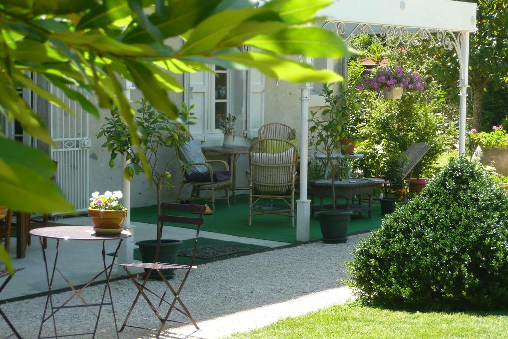 La Maison Du Parc Bed & Breakfast Lacave  Exterior foto
